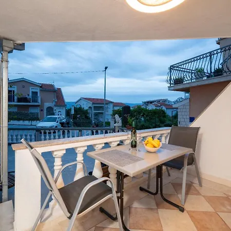 Gagula Apartment *